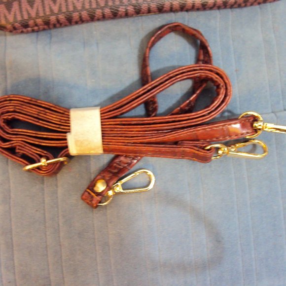 MFK Collection wristlet crossbody Canvas Bag - Picture 3 of 5